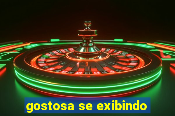 gostosa se exibindo